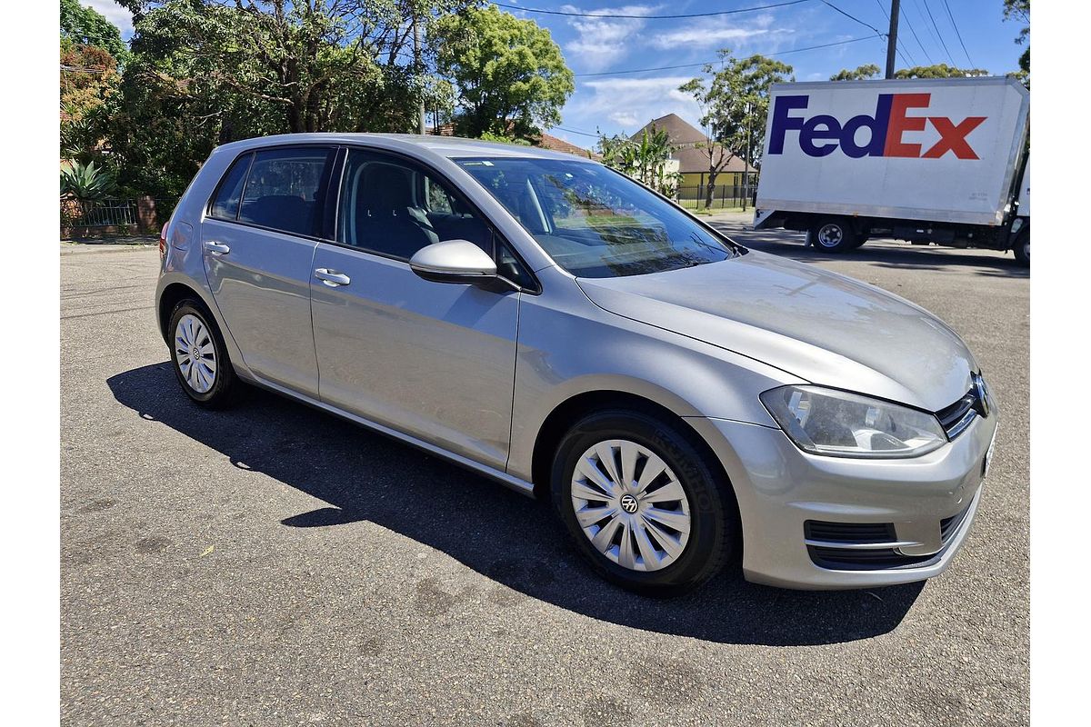 2014 Volkswagen Golf 90TSI 7