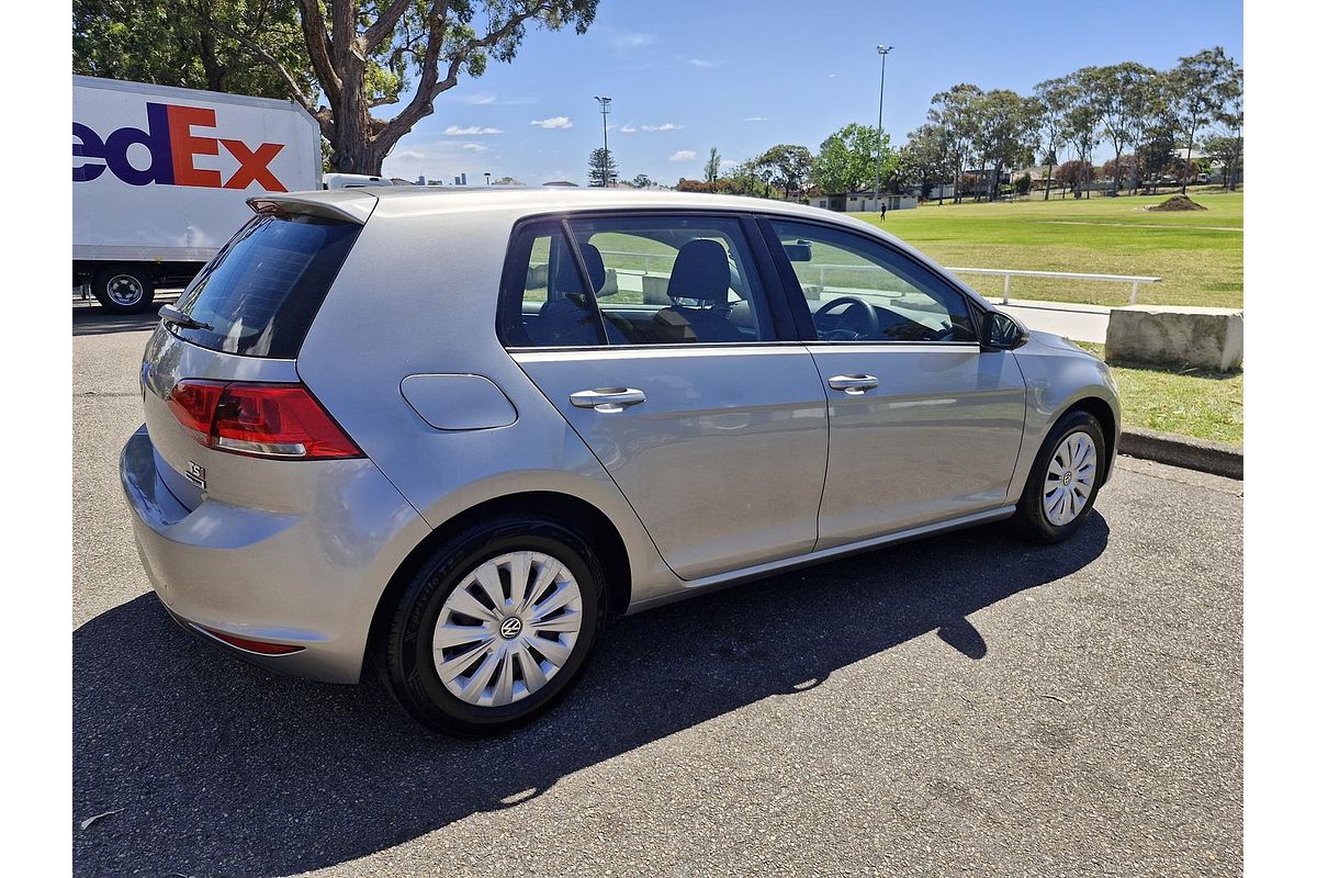 2014 Volkswagen Golf 90TSI 7