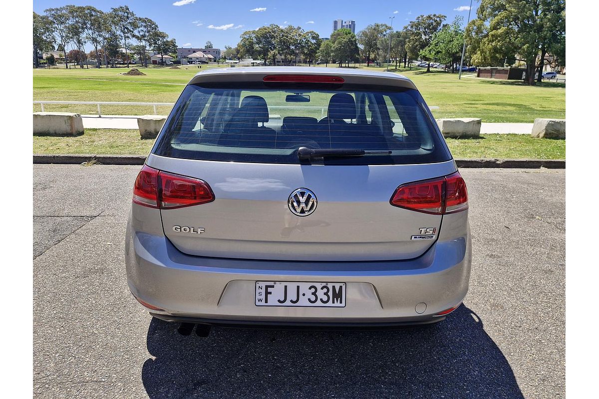 2014 Volkswagen Golf 90TSI 7
