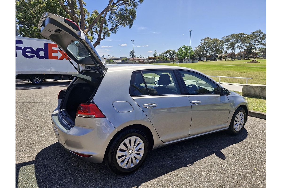 2014 Volkswagen Golf 90TSI 7