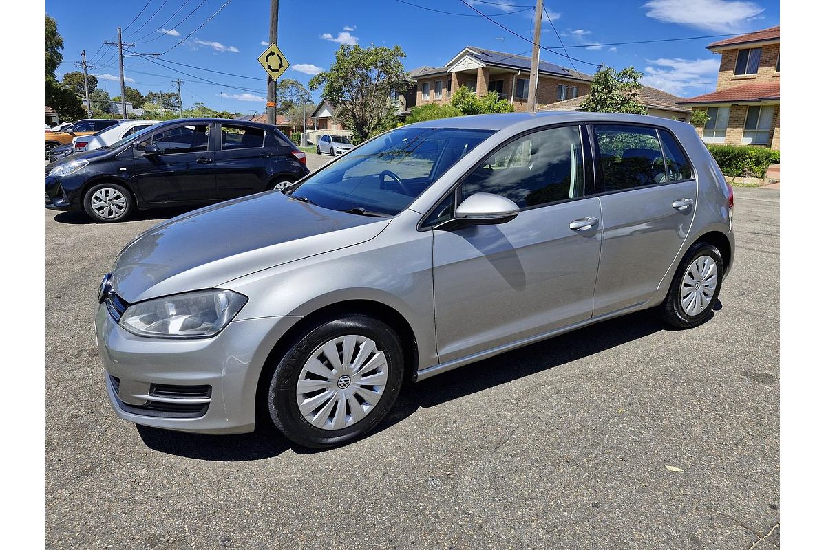 2014 Volkswagen Golf 90TSI 7
