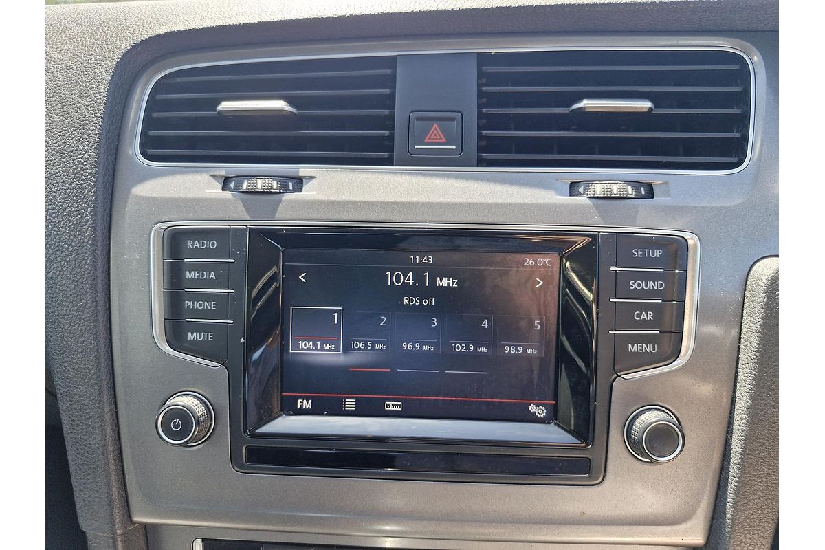 2014 Volkswagen Golf 90TSI 7