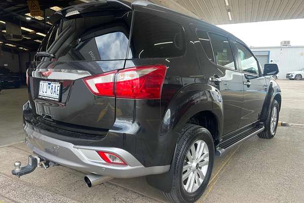 2017 Isuzu MU-X LS-T