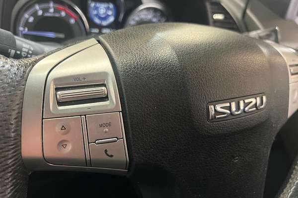 2017 Isuzu MU-X LS-T