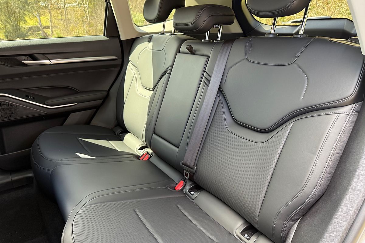 2025 GWM Haval H6 Ultra B01