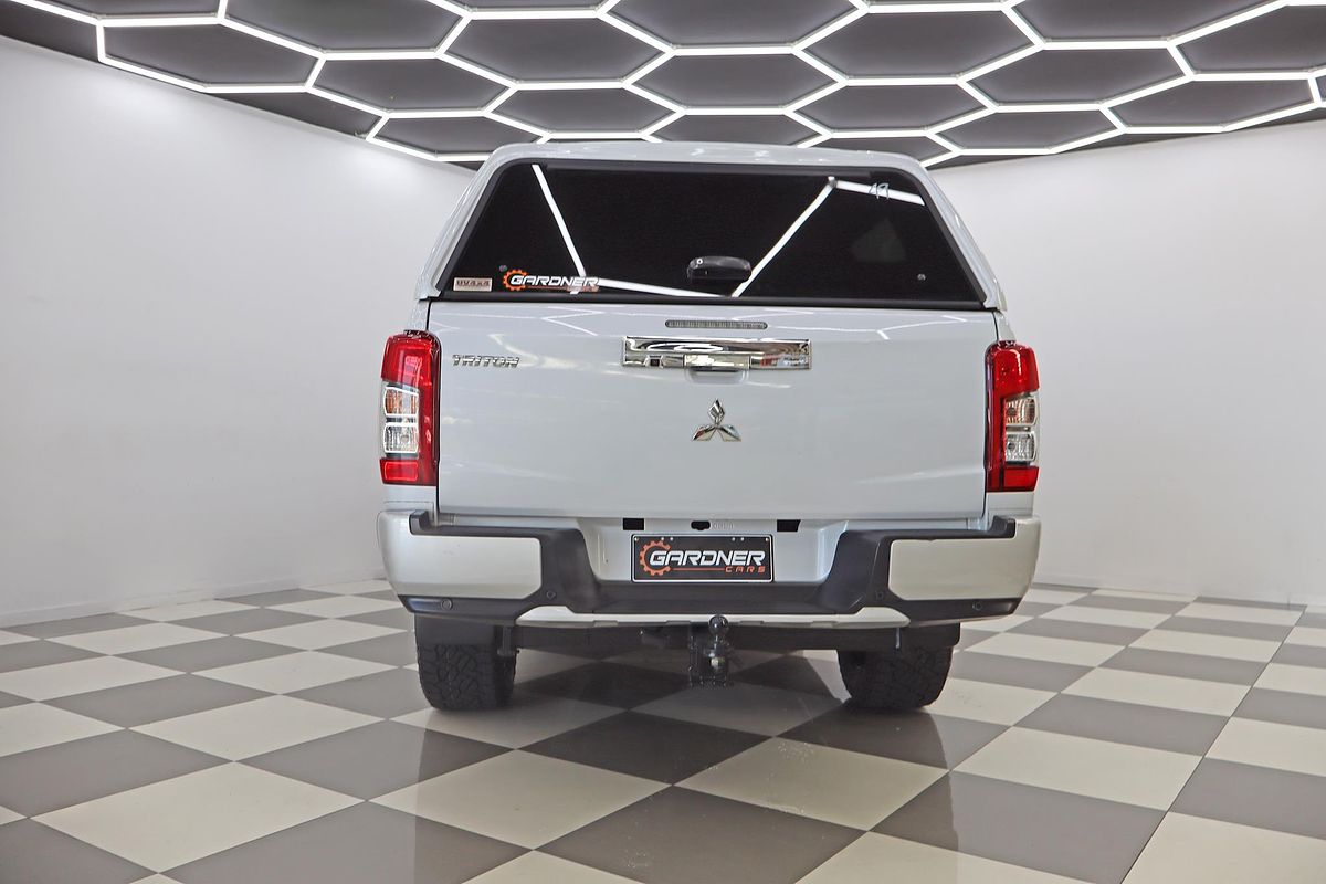2021 Mitsubishi Triton GLS MR 4X4