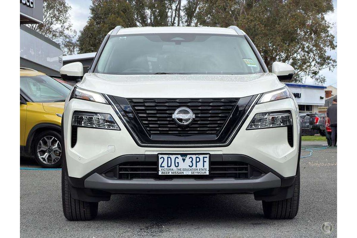 2025 Nissan X-TRAIL ST-L e-POWER T33