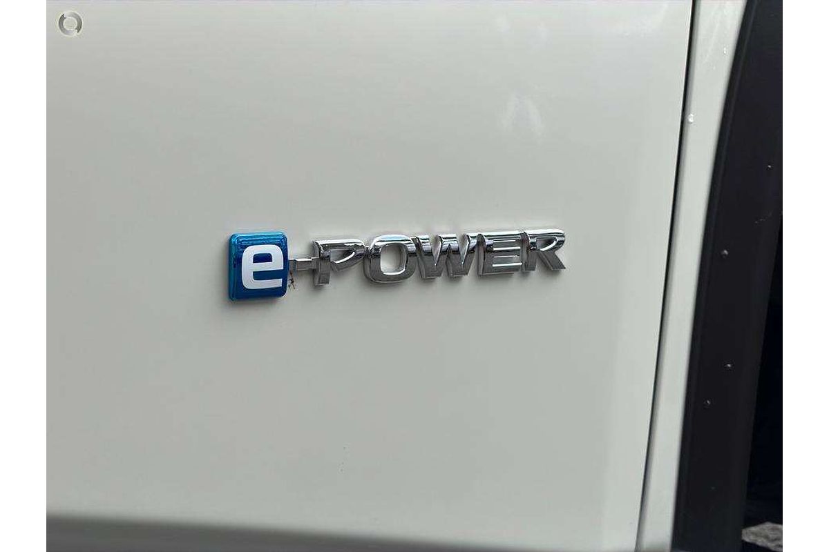 2025 Nissan X-TRAIL ST-L e-POWER T33