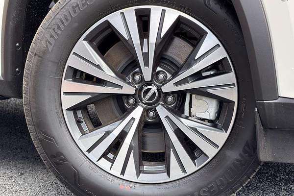 2025 Nissan X-TRAIL ST-L e-POWER T33