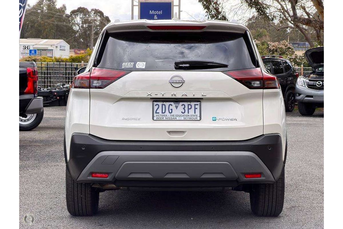 2025 Nissan X-TRAIL ST-L e-POWER T33