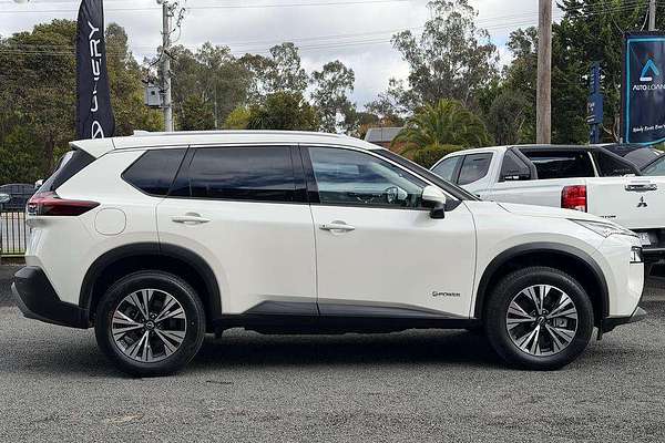 2025 Nissan X-TRAIL ST-L e-POWER T33