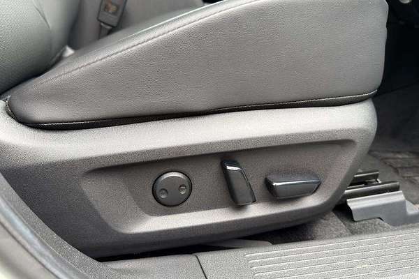 2025 Nissan X-TRAIL ST-L e-POWER T33