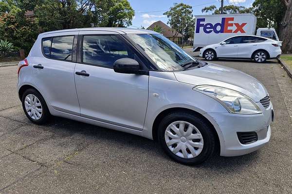 2011 Suzuki Swift GA FZ