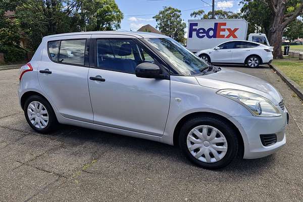 2011 Suzuki Swift GA FZ