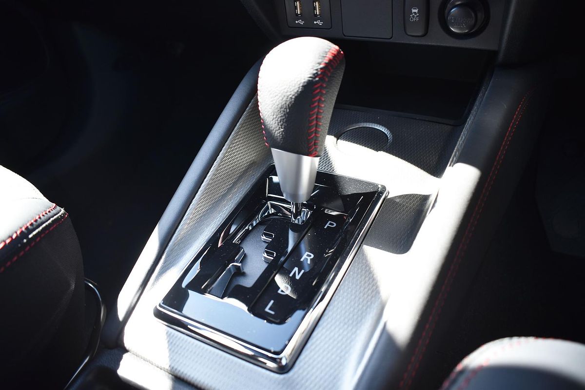 2025 Mitsubishi ASX GSR XD