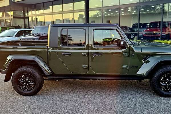 2023 Jeep Gladiator Night Eagle JT All Wheel Drive