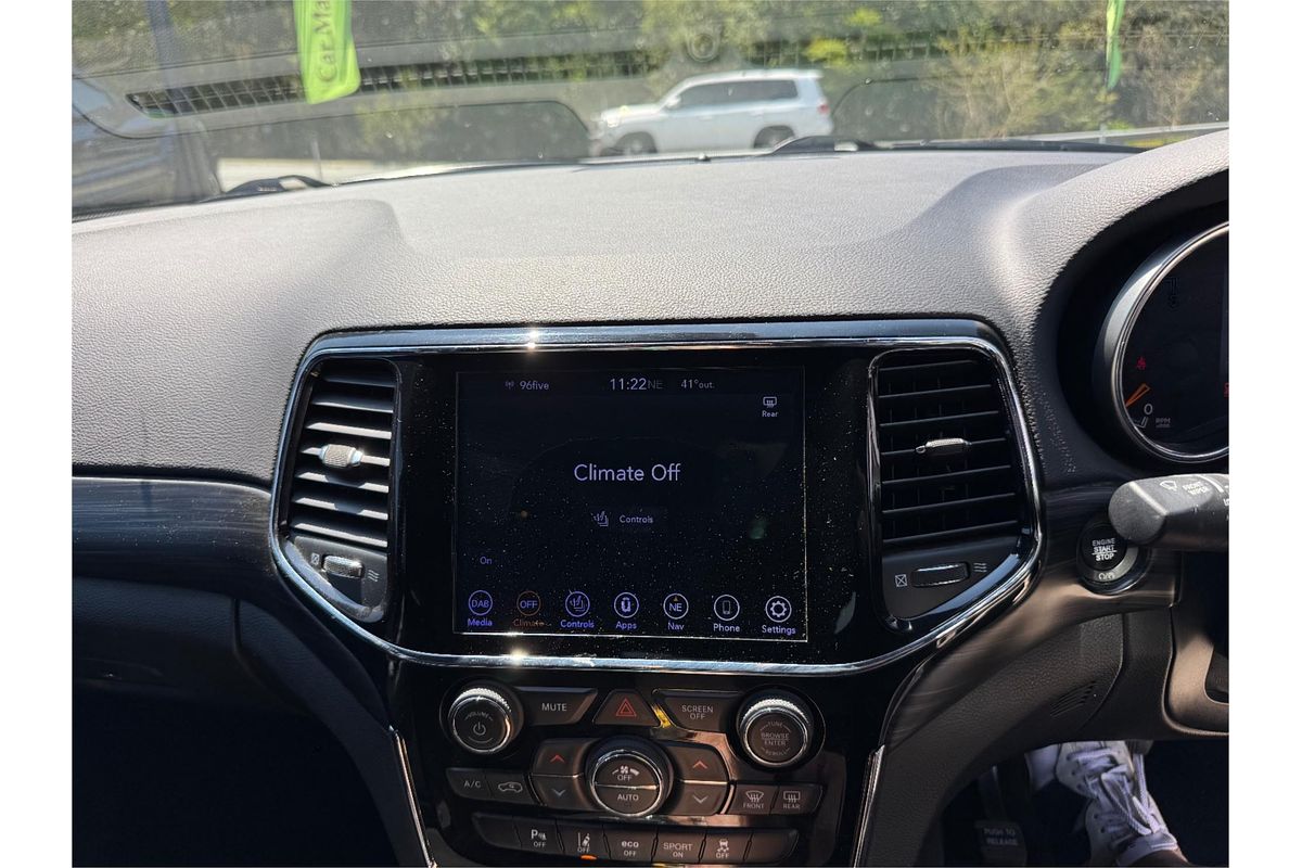 2019 Jeep GRAND CHEROKEE Laredo WK