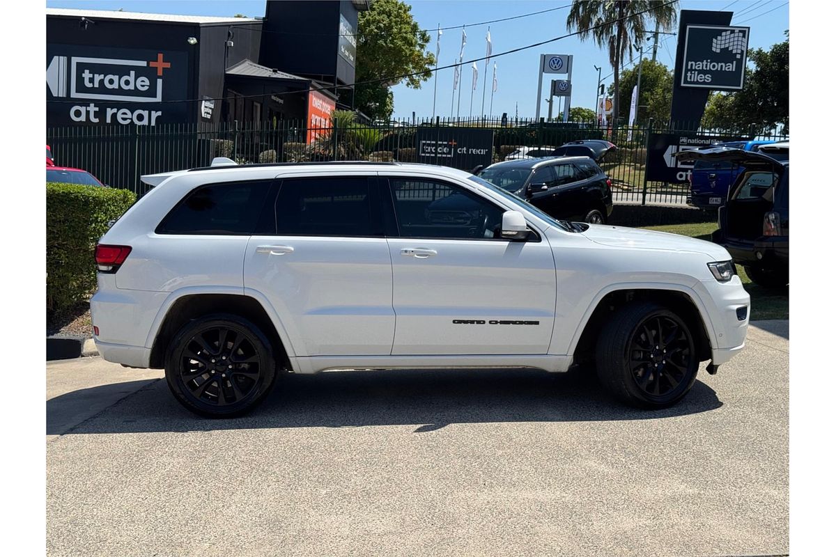 2019 Jeep GRAND CHEROKEE Laredo WK