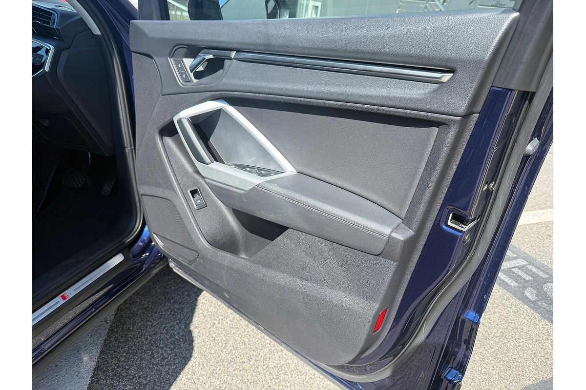 2022 Audi Q3 35 TFSI S line F3