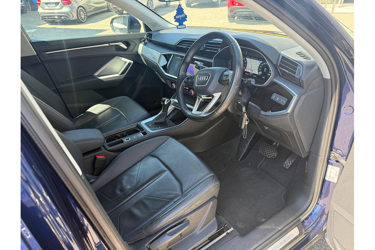 2022 Audi Q3 35 TFSI S line F3