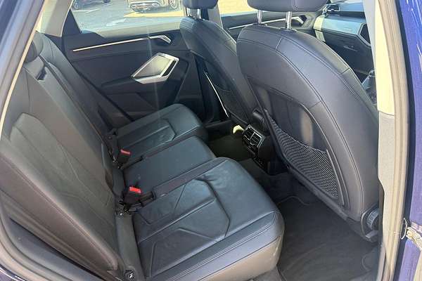 2022 Audi Q3 35 TFSI S line F3