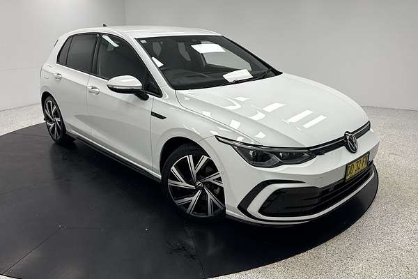 2021 Volkswagen Golf 110TSI R-Line 8