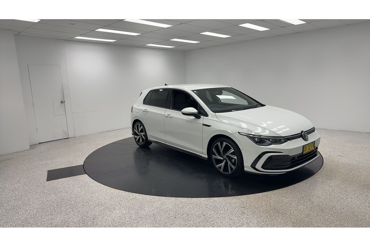 2021 Volkswagen Golf 110TSI R-Line 8