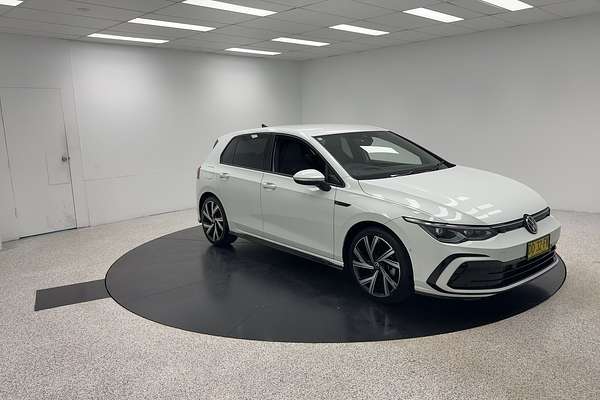 2021 Volkswagen Golf 110TSI R-Line 8