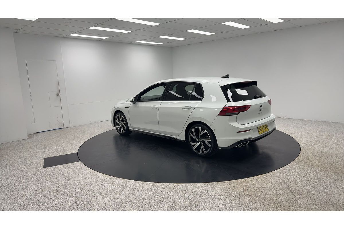 2021 Volkswagen Golf 110TSI R-Line 8