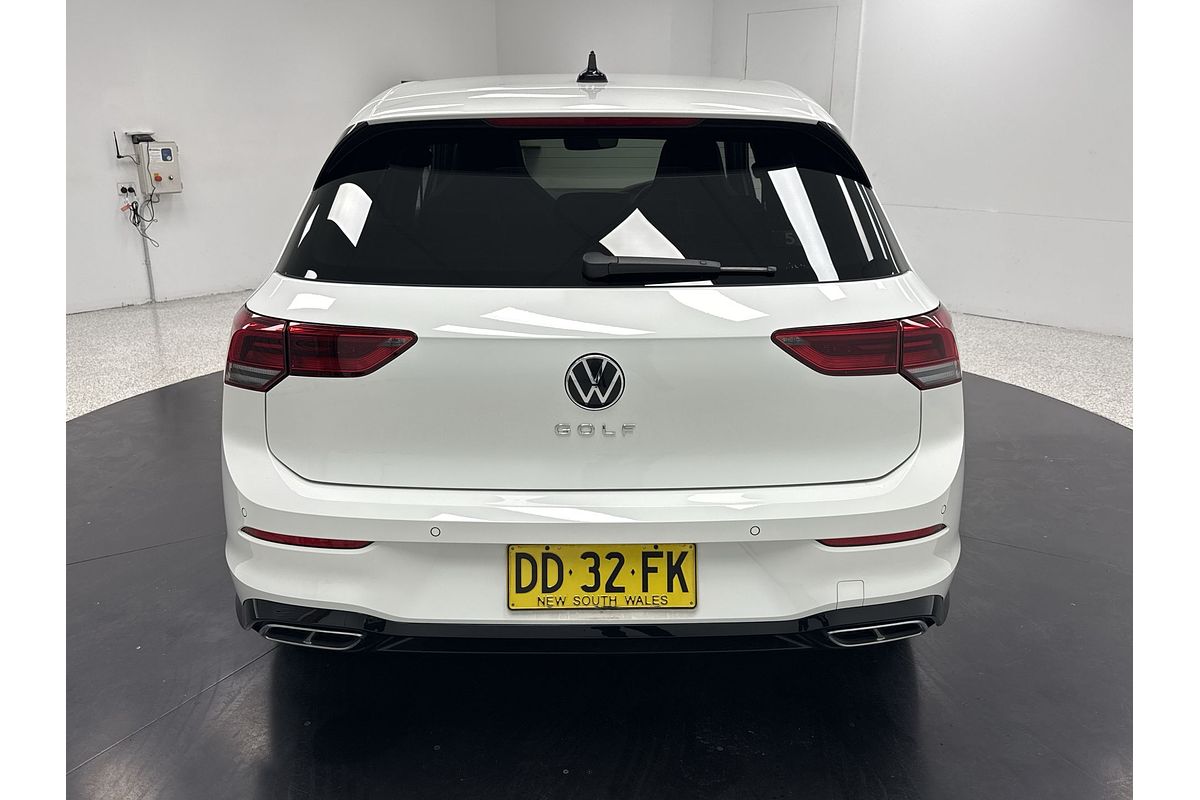 2021 Volkswagen Golf 110TSI R-Line 8