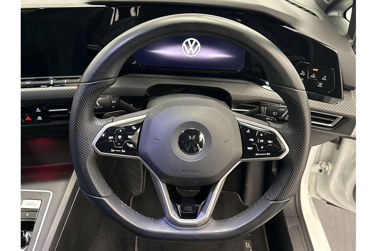 2021 Volkswagen Golf 110TSI R-Line 8
