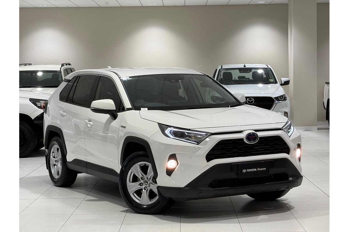 2020 Toyota RAV4 GX AXAH54R
