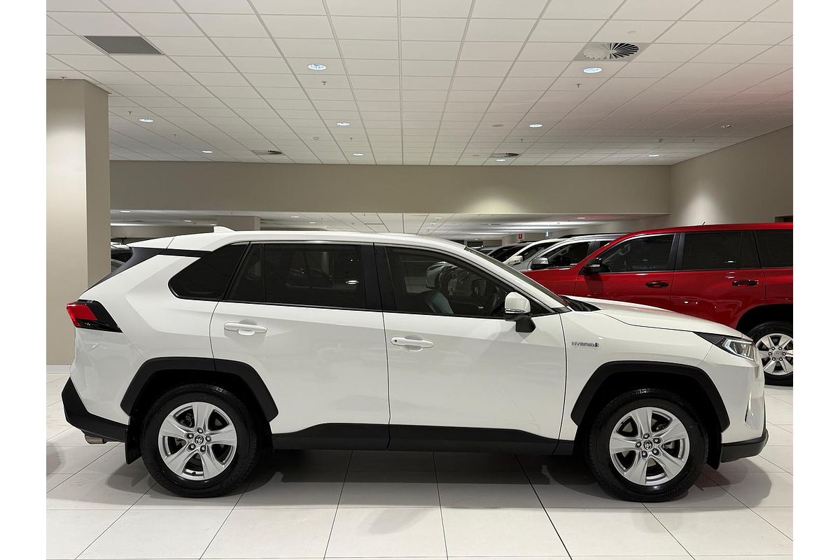 2020 Toyota RAV4 GX AXAH54R