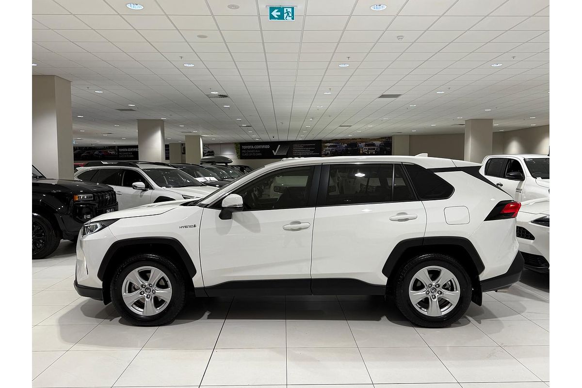 2020 Toyota RAV4 GX AXAH54R