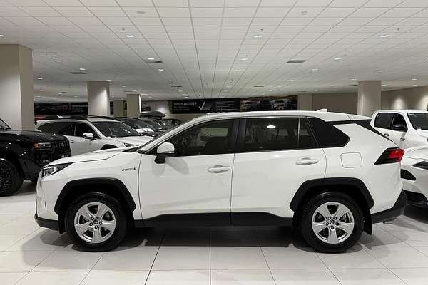 2020 Toyota RAV4 GX AXAH54R