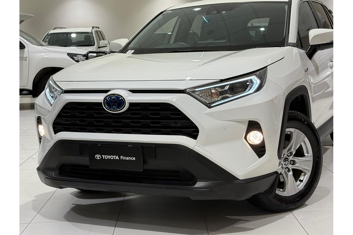 2020 Toyota RAV4 GX AXAH54R