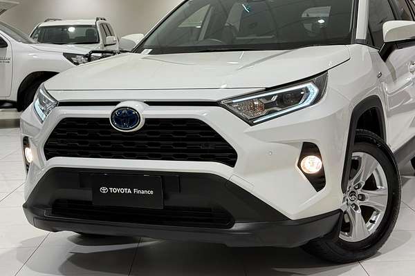 2020 Toyota RAV4 GX AXAH54R