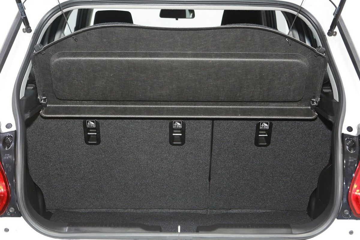 2018 Suzuki Swift GL Navigator AZ