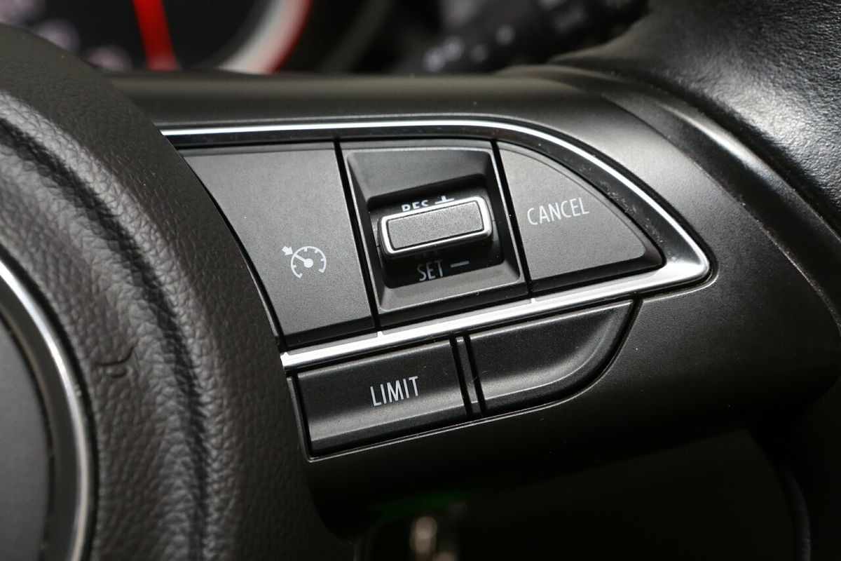 2018 Suzuki Swift GL Navigator AZ