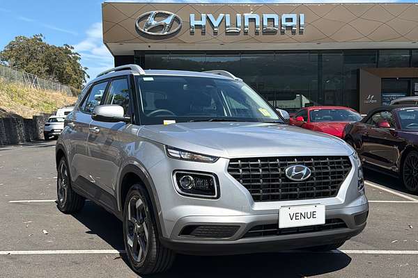 2025 Hyundai Venue Active QX.V5