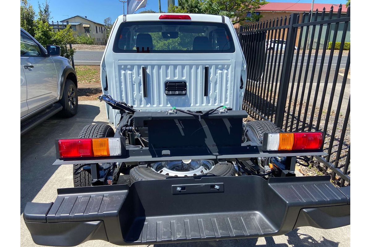 2025 Isuzu D-MAX SX 4X4