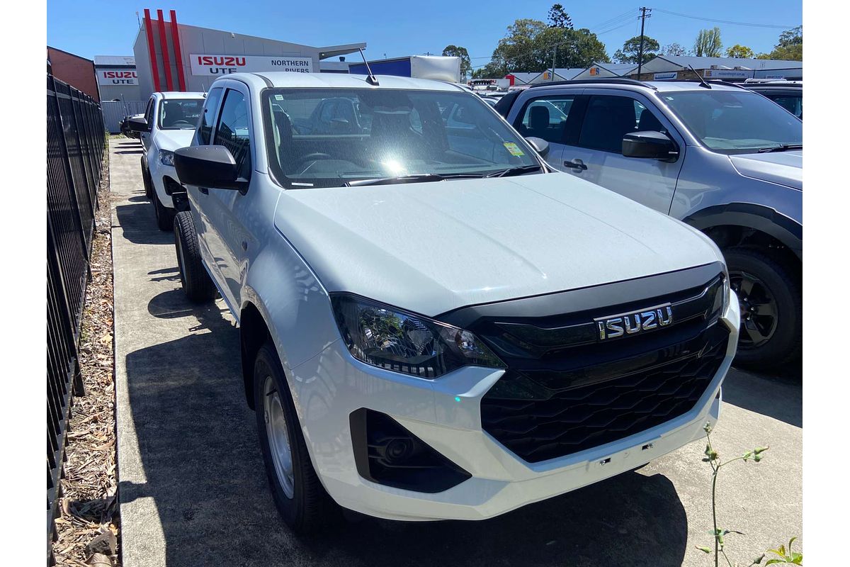2025 Isuzu D-MAX SX 4X4