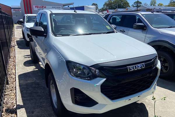 2025 Isuzu D-MAX SX 4X4