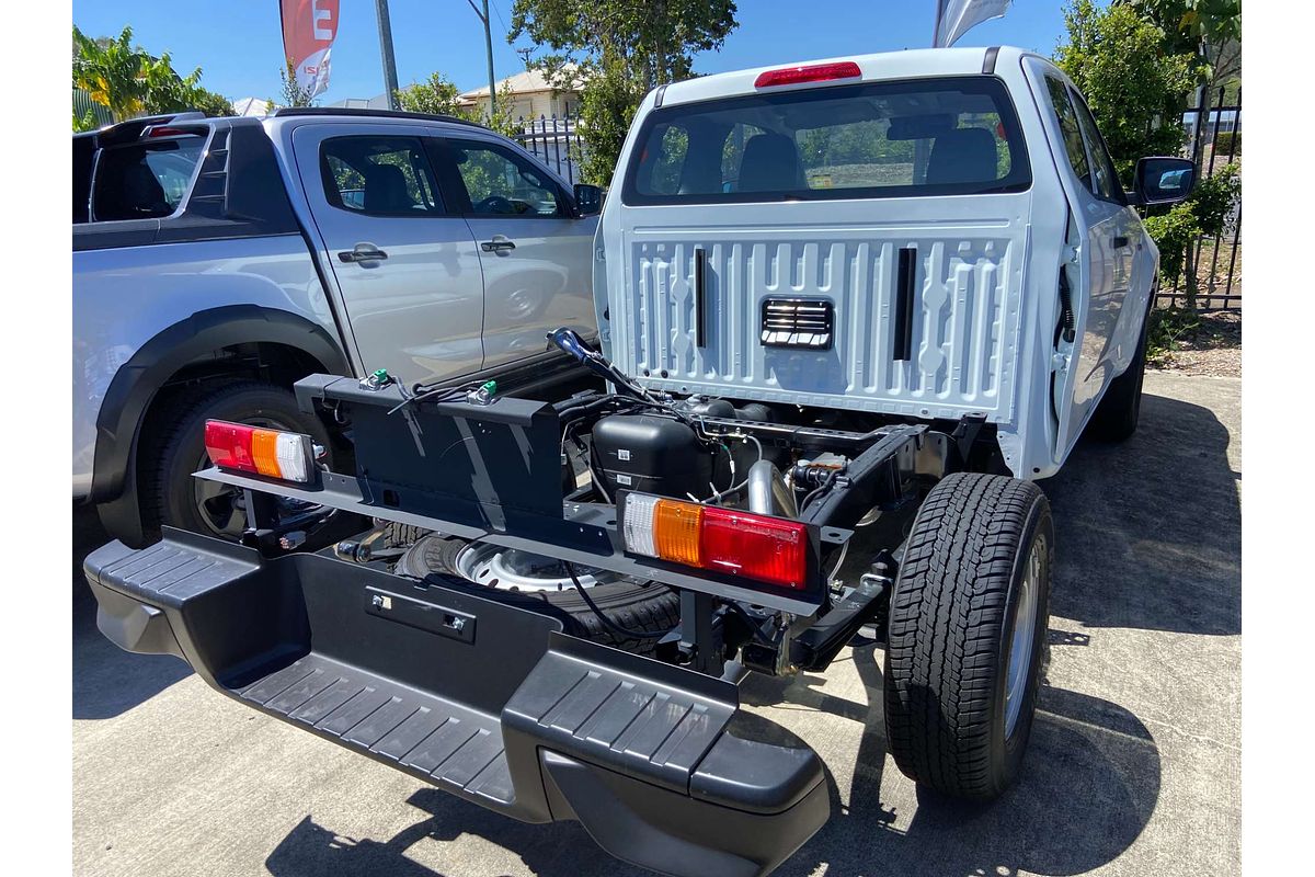 2025 Isuzu D-MAX SX 4X4