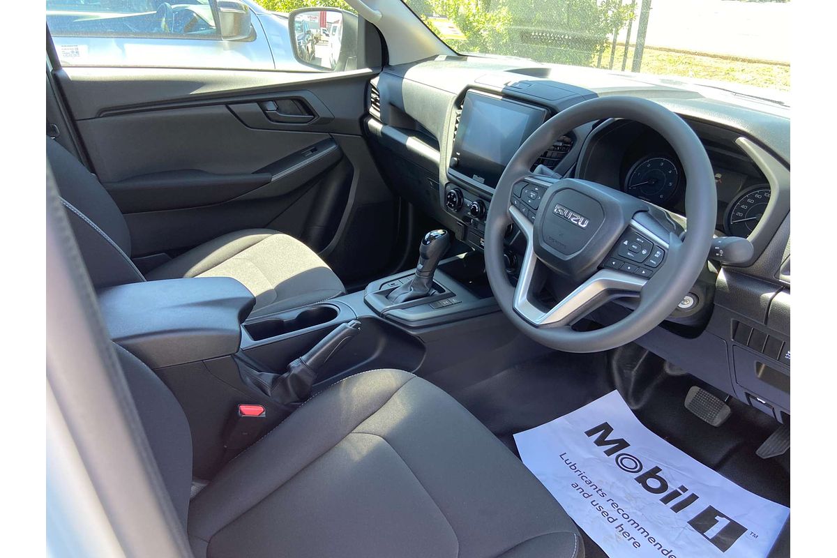 2025 Isuzu D-MAX SX 4X4
