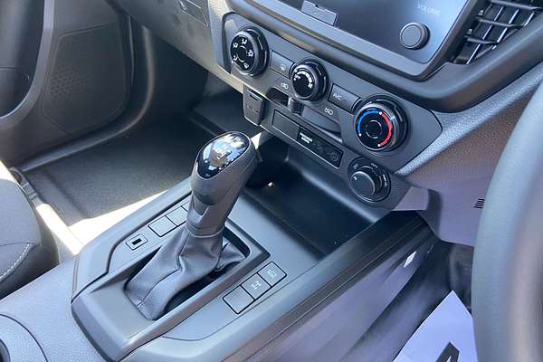 2025 Isuzu D-MAX SX 4X4