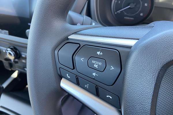 2025 Isuzu D-MAX SX 4X4