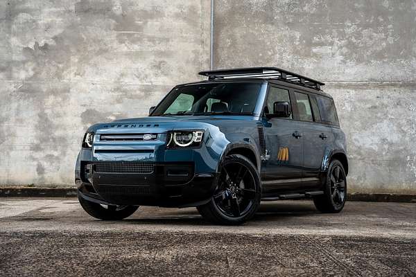 2025 Land Rover Defender 110 D350 X-Dynamic SE L663