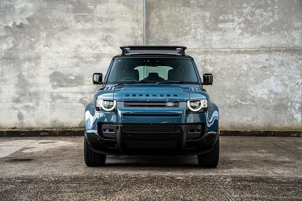 2025 Land Rover Defender 110 D350 X-Dynamic SE L663