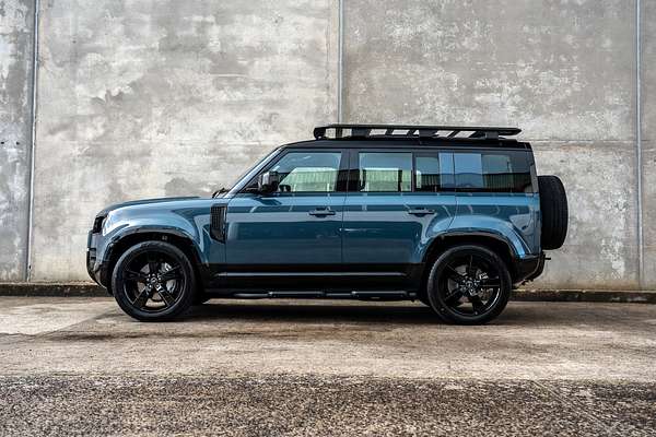 2025 Land Rover Defender 110 D350 X-Dynamic SE L663